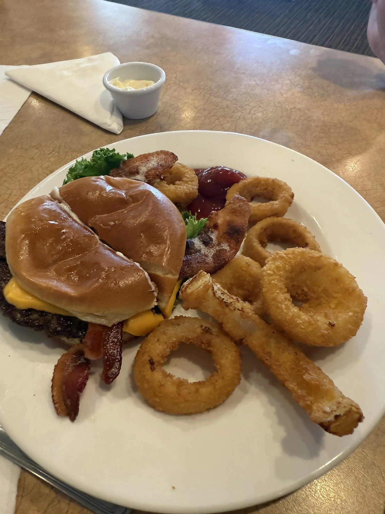 Bacon cheeseburger and onion rings at Bob Evans in Clermont Florida