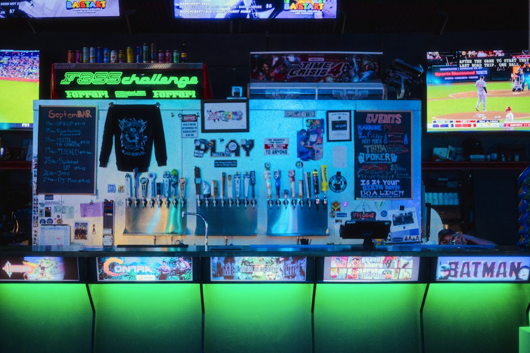Gator’s Dockside Eustis Review: Wings, Beer & Family Dining
