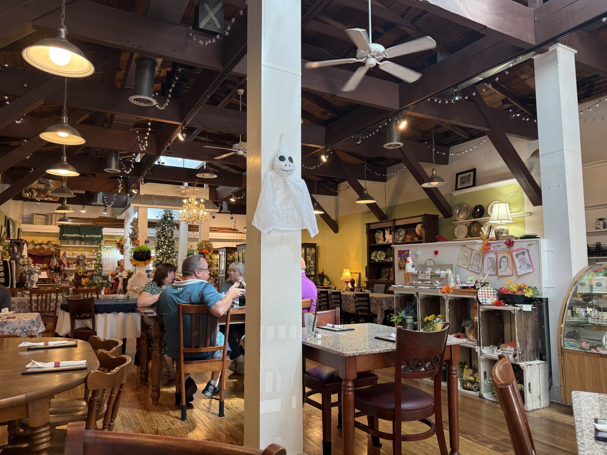 Tables and seasonal decorations at Florida Porch Cafe